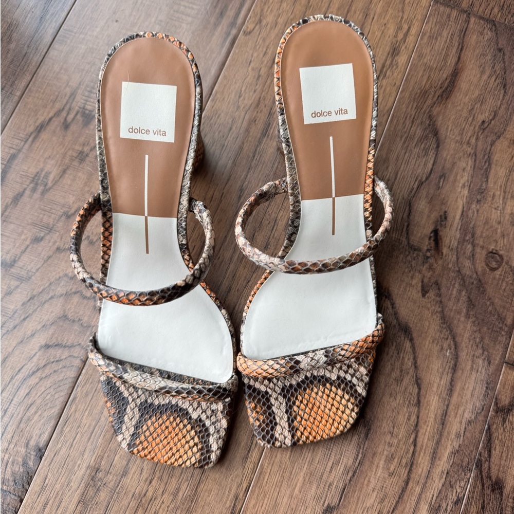 Dolce Vita Women's Snakeskin Sandals - Brown and Tan